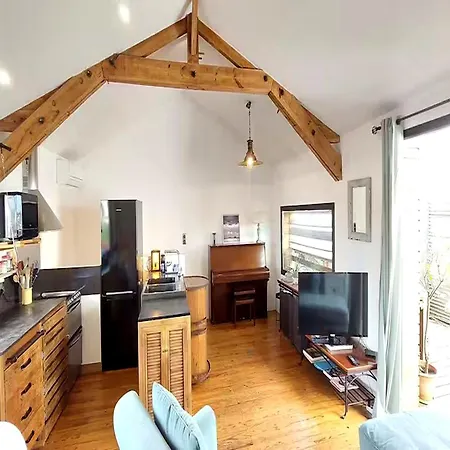 Сasa de vacaciones Charmante Maison-chalet, Vélos Et Jacuzzi Arcachón