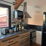 Charmante Maison-chalet, Velos Et Jacuzzi