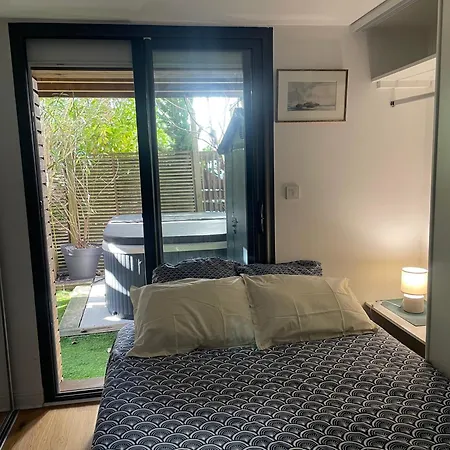 بيت للعطل Charmante Maison-chalet, Velos Et Jacuzzi *