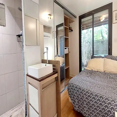Charmante Maison-chalet, Velos Et Jacuzzi Будинок відпочинку *